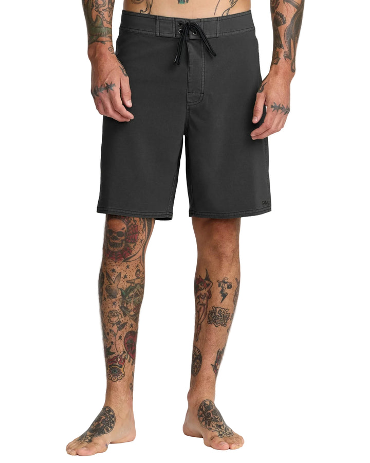 RVCA VA Pigment Trunk 19" - RVCA Black