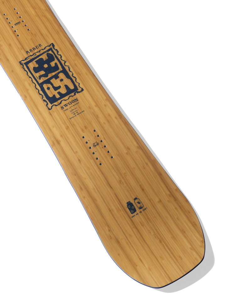 2027 Arbor Swoon Snowboard - 152cm