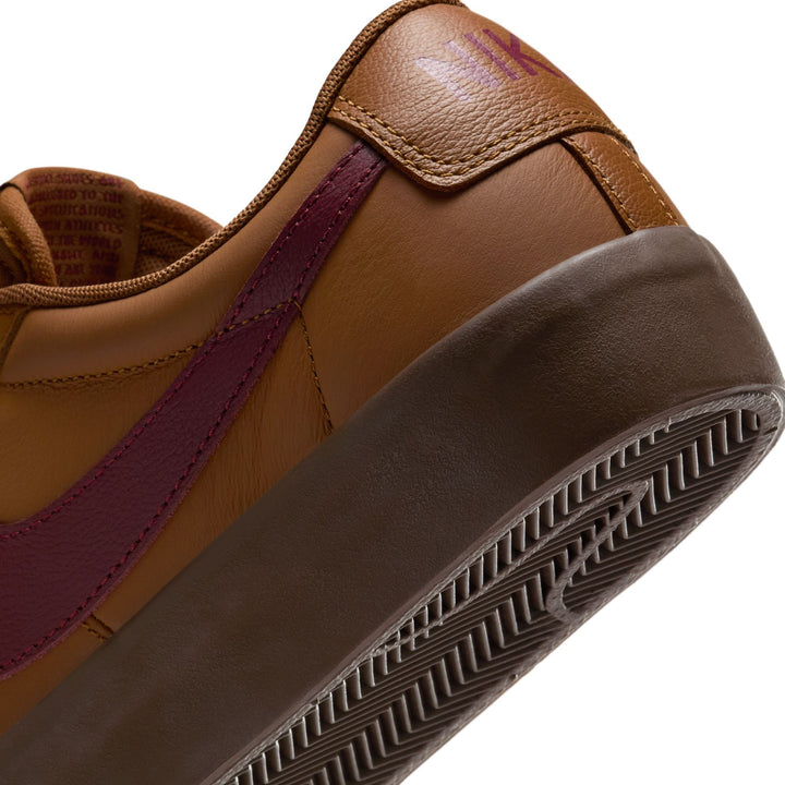Nike SB Blazer Low Pro GT - British Tan / Team Red