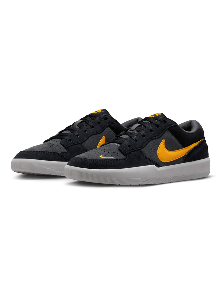 Nike SB Force 58 - Black / University Gold