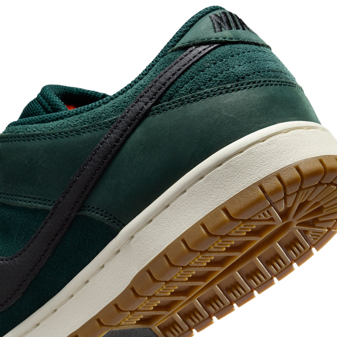 Nike SB Dunk Low Pro OL - Deep Fir / Black-Fir-Sail