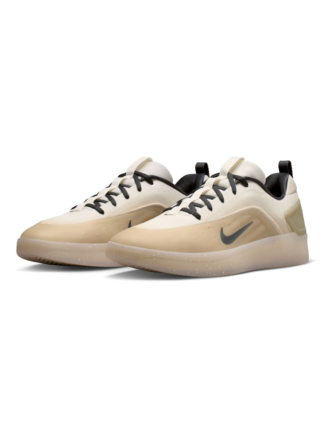 Nike SB Zoom Nyjah 4 - Desert Khaki / Dark Smoke
