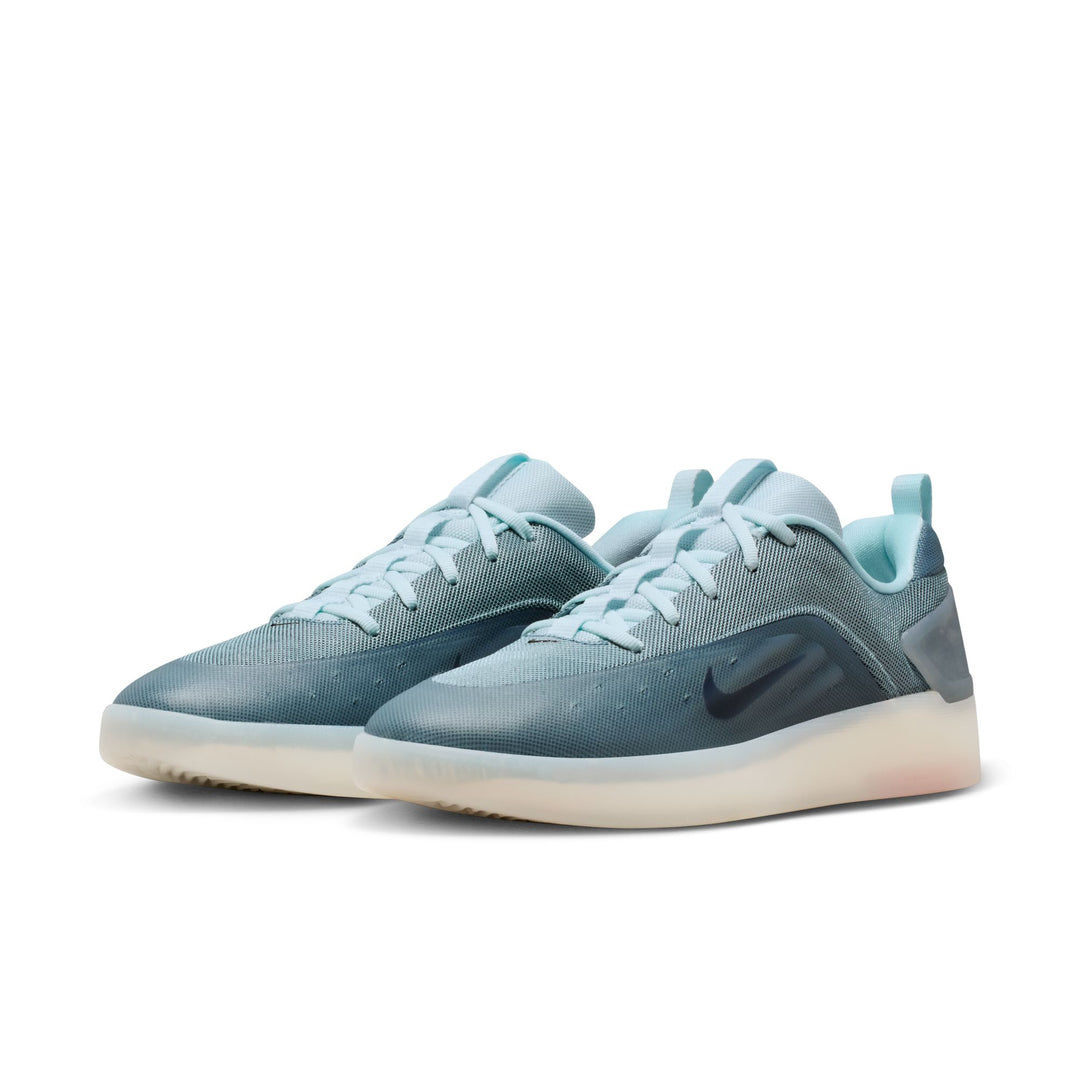 Nike SB Zoom Nyjah 4 - Glacier Blue / Black