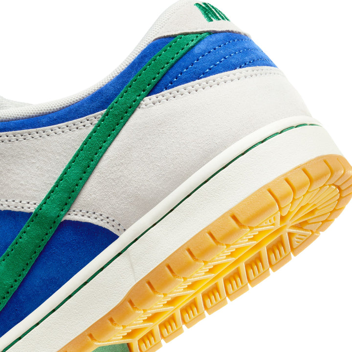 Nike SB Dunk Low Pro - Phantom / Malachite / Hyper Royal