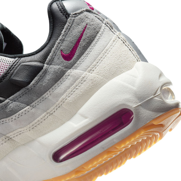 Nike SB Air Max 95 - Summit White / Cactus Flower-Photon Dust