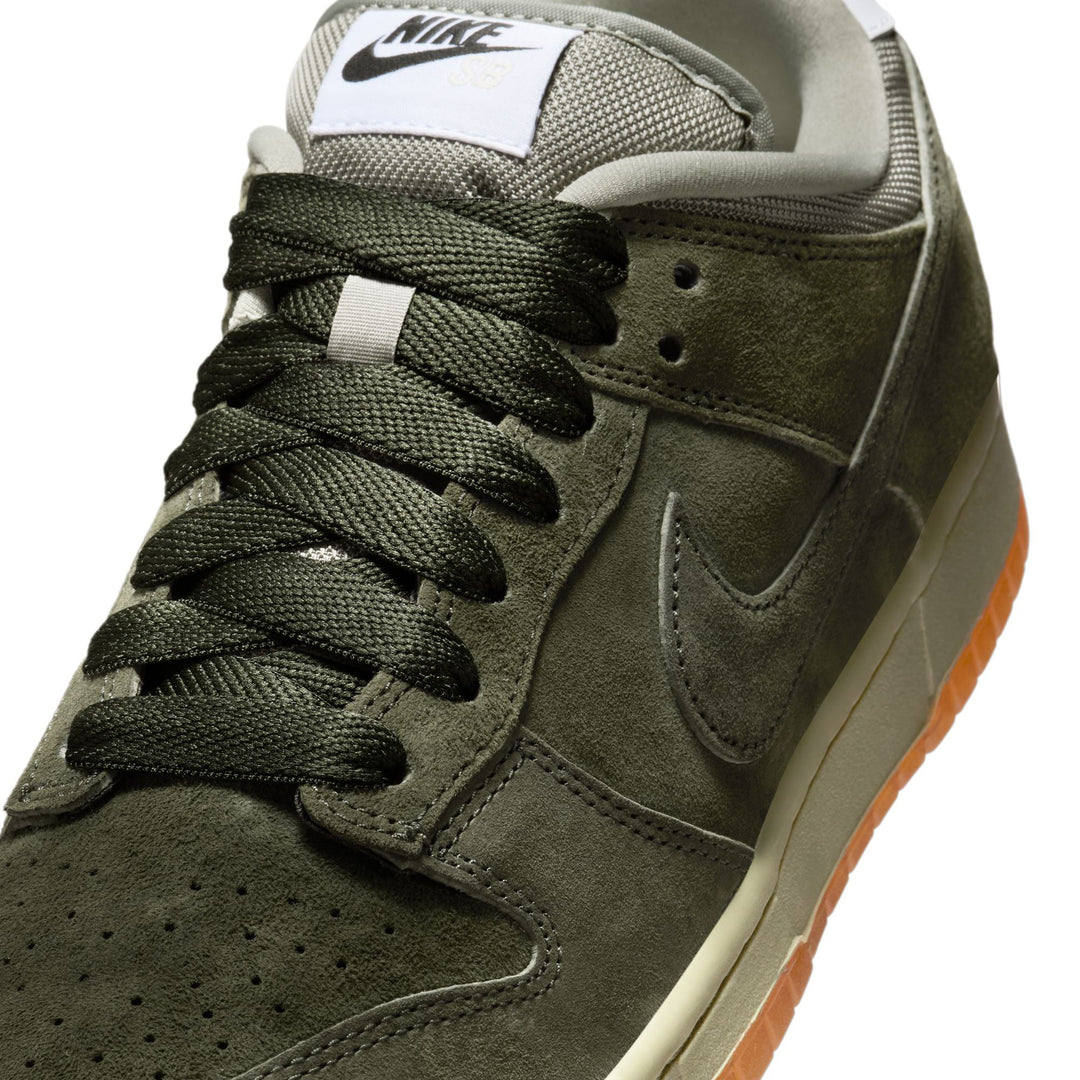 Nike SB Dunk Low Pro B - Sequoia / Lt Army / White