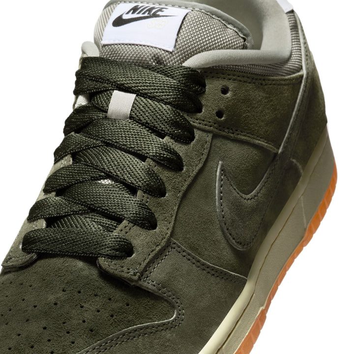 Nike SB Dunk Low Pro B - Sequoia / Lt Army / White
