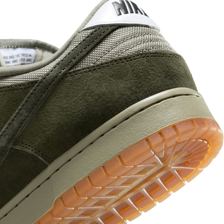 Nike SB Dunk Low Pro B - Sequoia / Lt Army / White