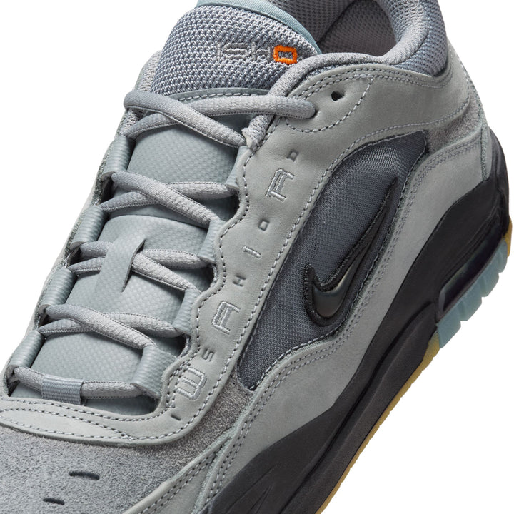 Nike SB Air Max Ishod - Cool Grey / Black