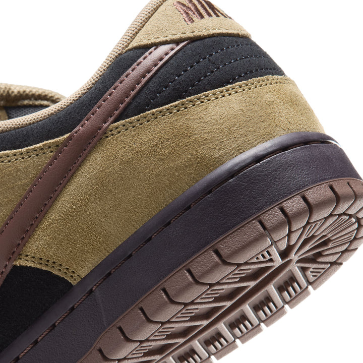 Nike SB Dunk Low Pro  - Filbert / Lt Chocolate / Black