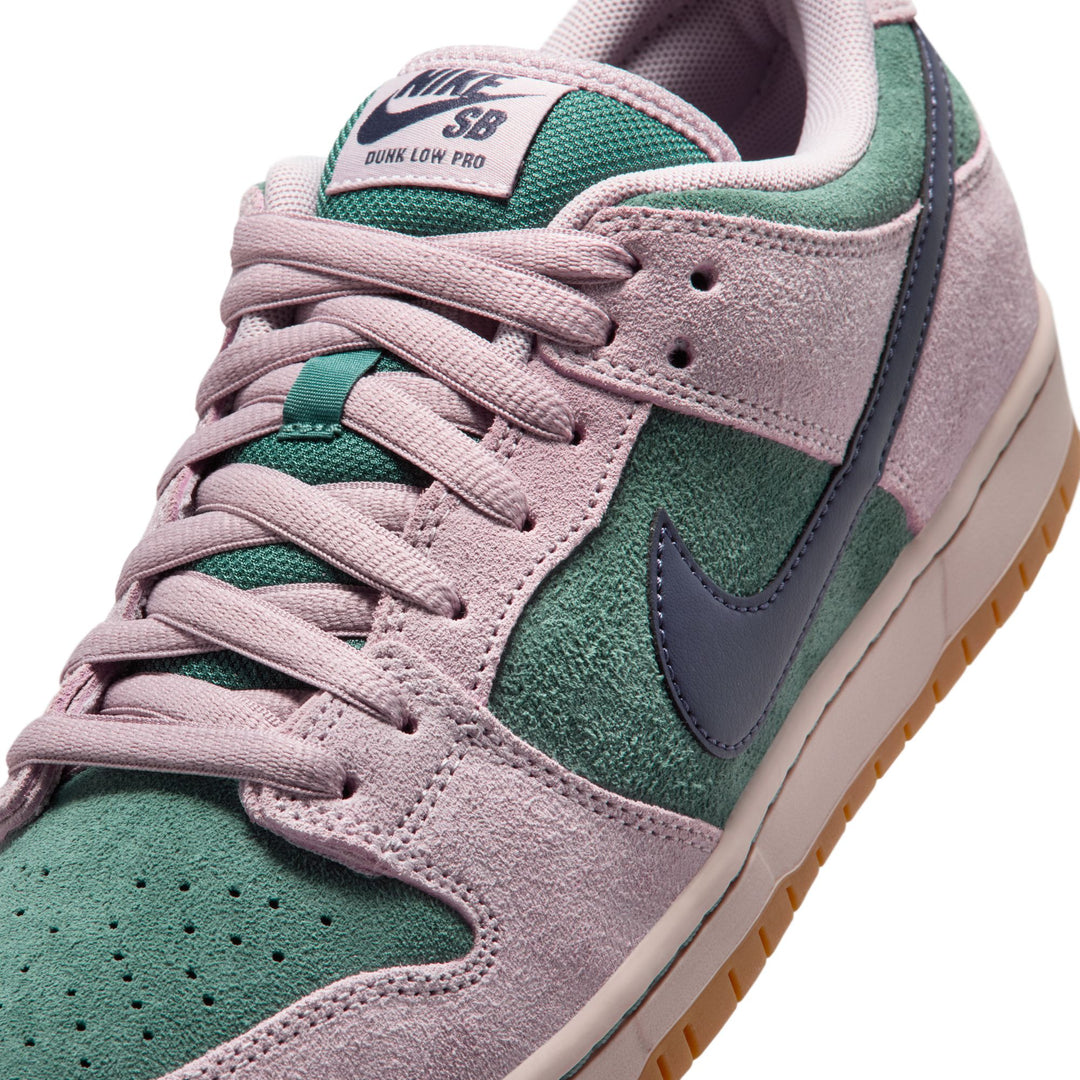 Nike SB Dunk Low Pro - Mineral Slate / Dark Raisin