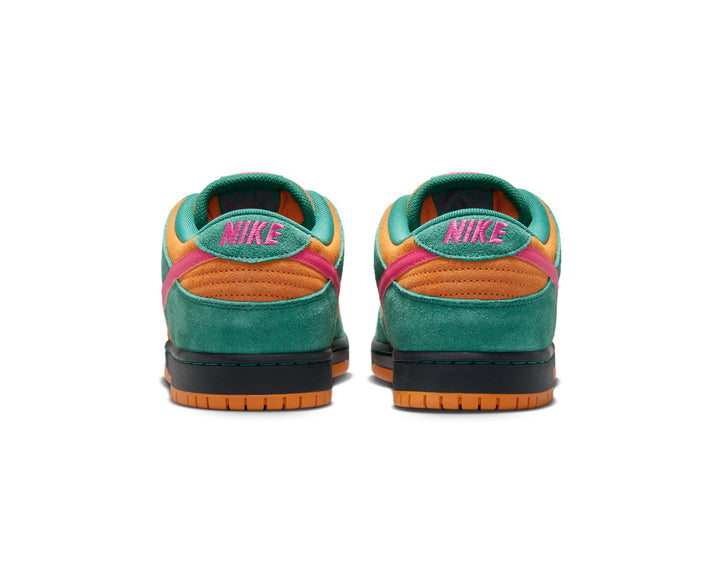 Nike SB Dunk Low Pro  - Green Noise / Watermelon