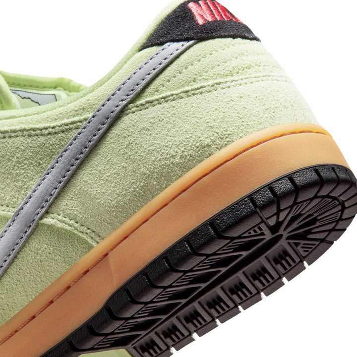 Nike SB Dunk Low Pro Premium - Verdugo Mountain Lt Liquid Lime / Wolf Grey-Black