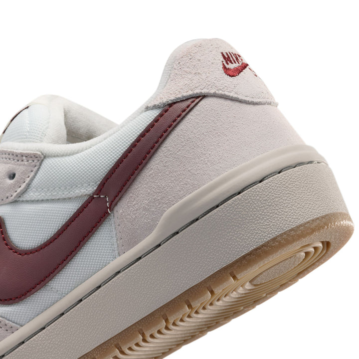 Nike SB Code 58 - Summit White / Mystic Dates