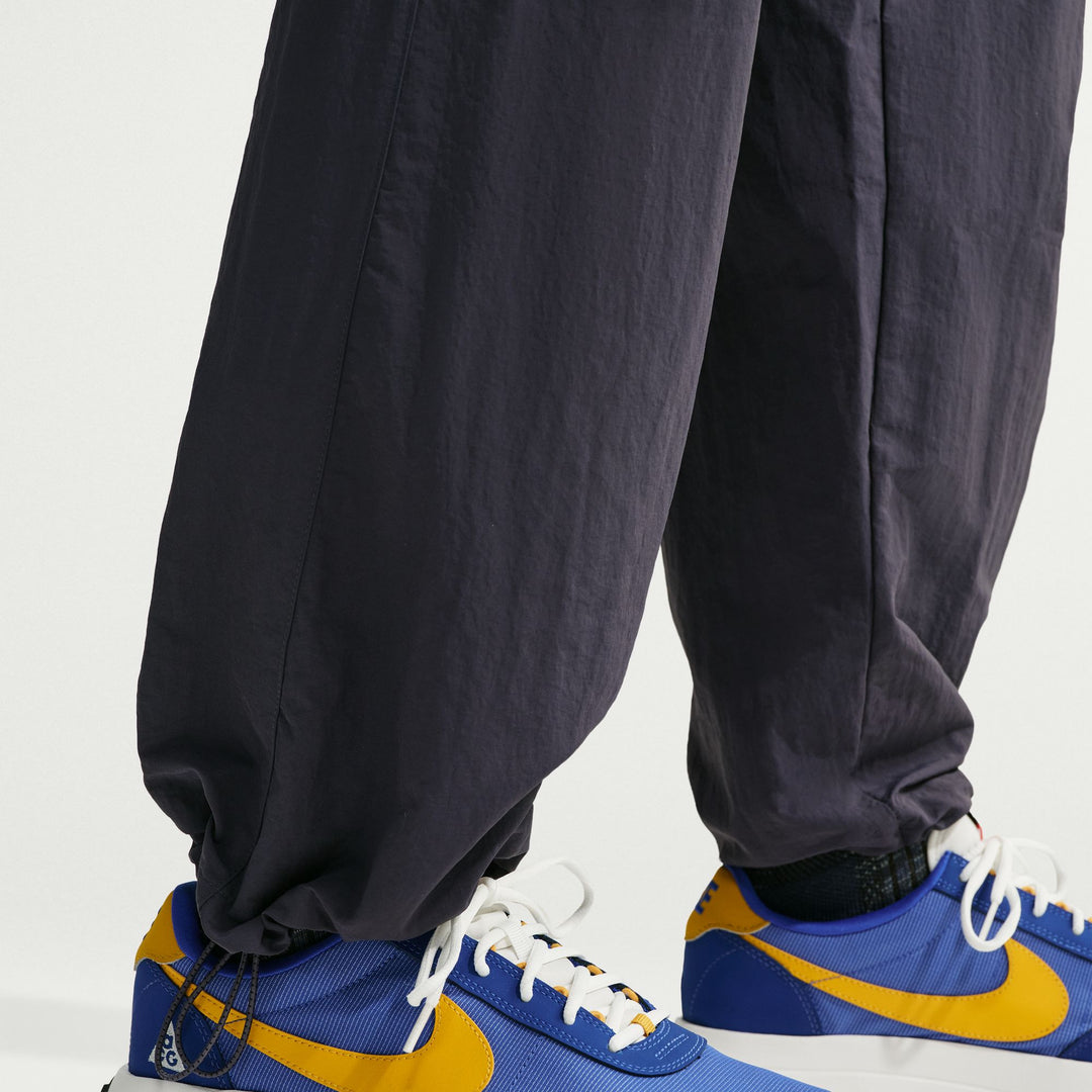 Nike SB Men's ACG Dolomiti Pants - Gridiron / Summit White