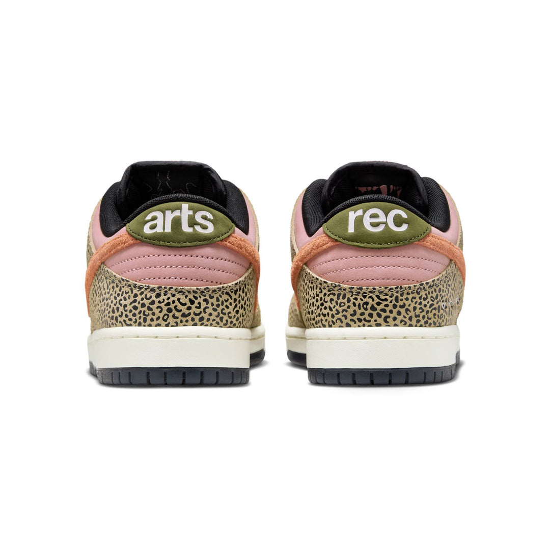 Nike SB Dunk Low Pro - Khaki / Amber Brown - Rough Green - Rust Pink