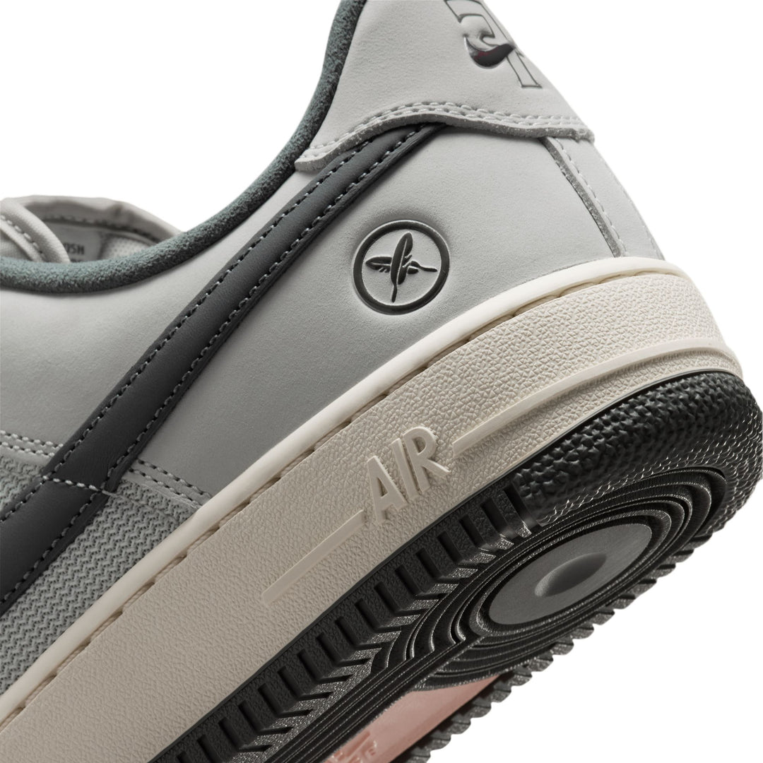 Nike SB Air Force 1 x Yuto - White / Iron Grey