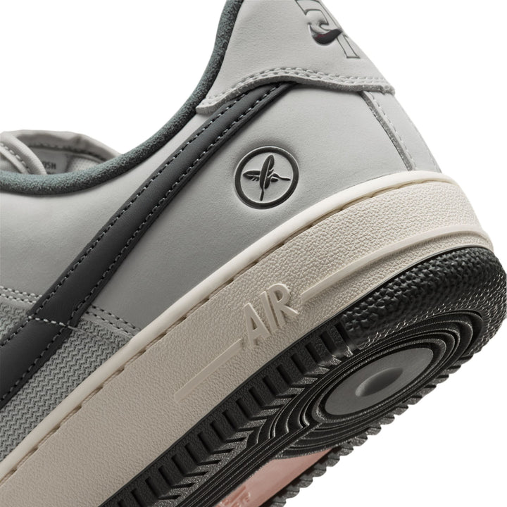 Nike SB Air Force 1 x Yuto - White / Iron Grey