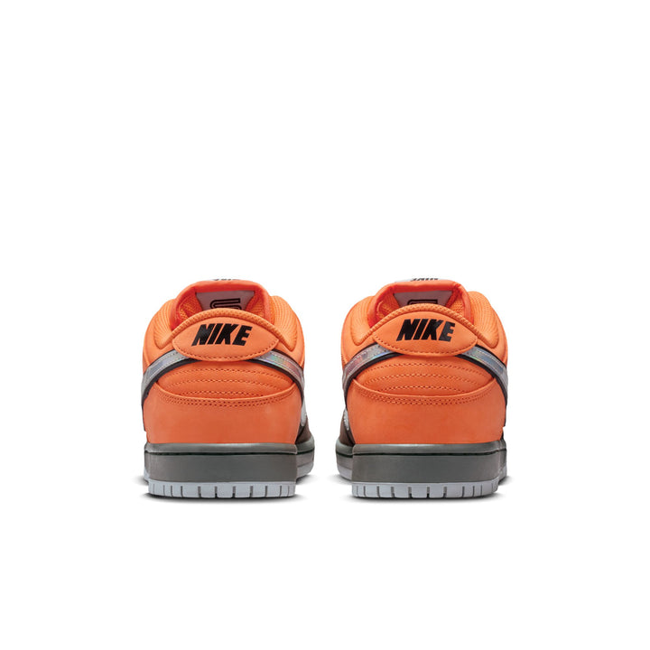 Nike SB Dunk Low Pro "Muni Fast Pass" - Safety Orange / Baroque Brown