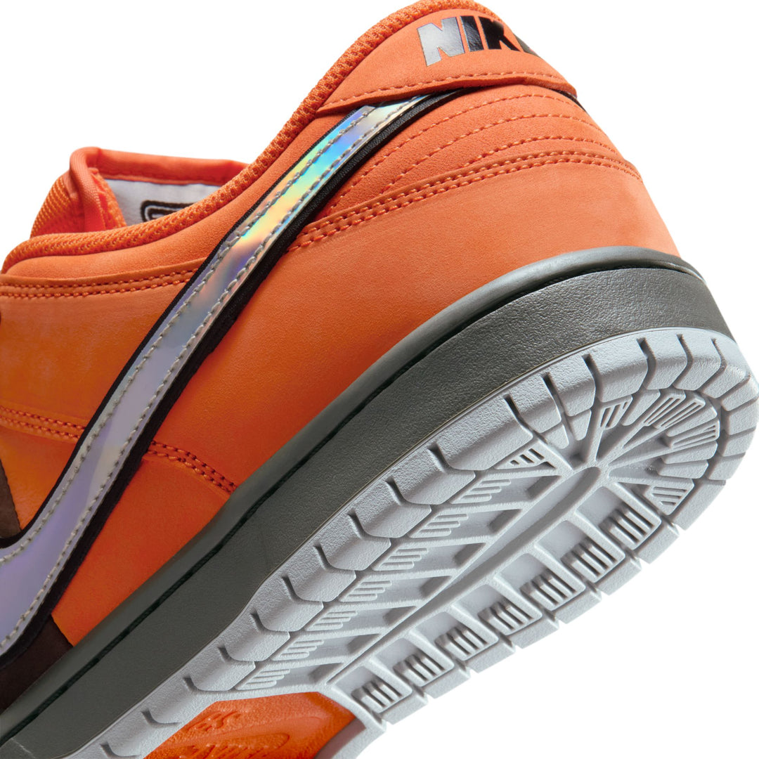 Nike SB Dunk Low Pro "Muni Fast Pass" - Safety Orange / Baroque Brown