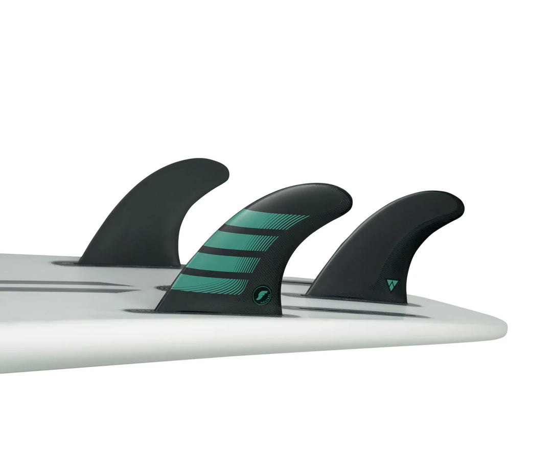 Futures F6 Alpha Thruster - Carbon/Teal
