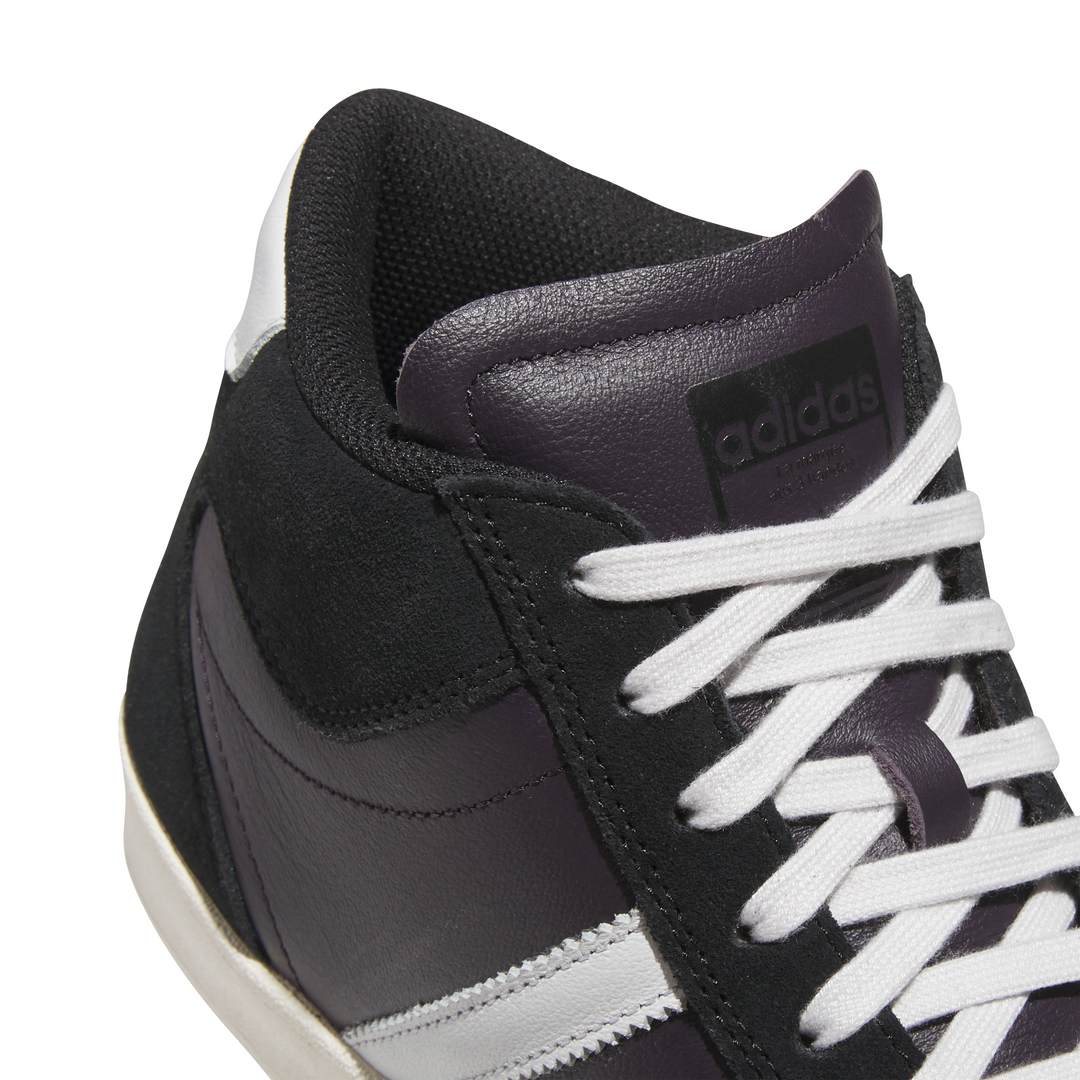 Adidas Superskate - Core Black / Crystal White