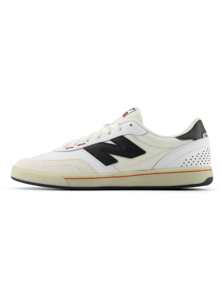 New Balance Numeric 440 V2 - White / Black