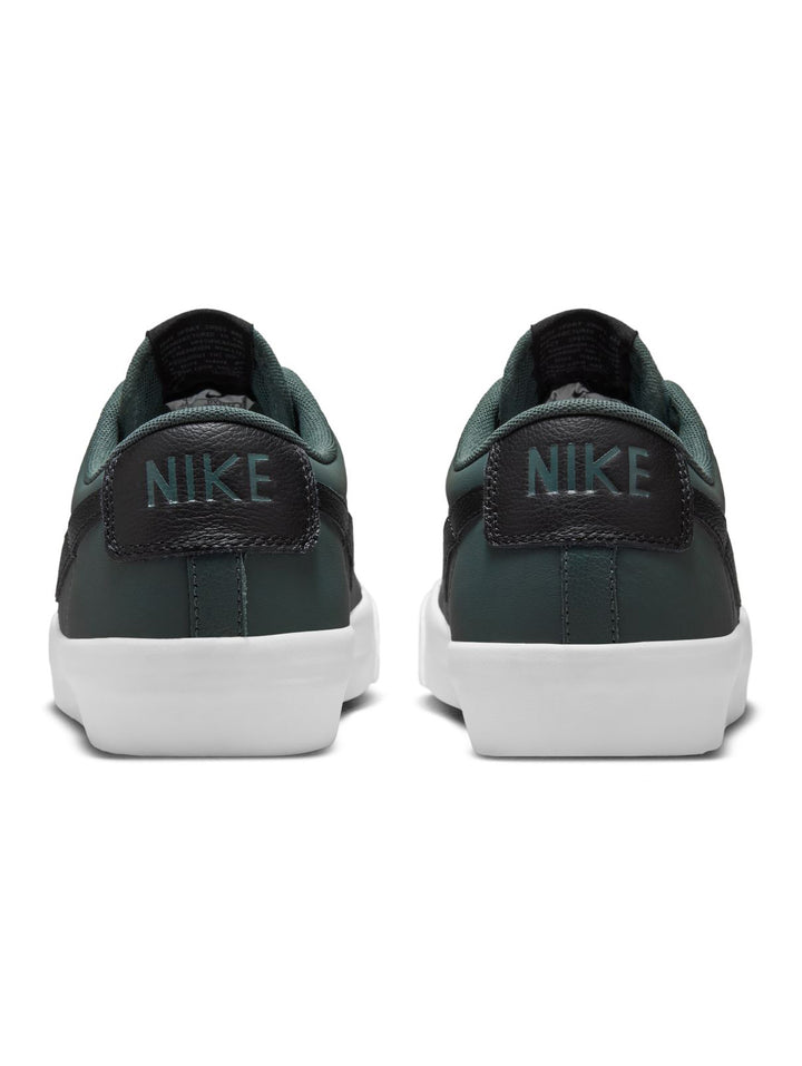 Nike SB Blazer Low Pro GT - Vintage Green / Black