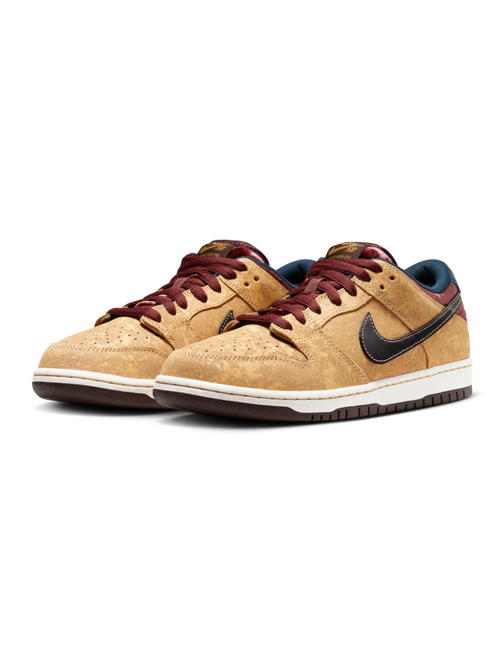 Nike SB Dunk Low Pro - Celestial Gold / Black (City of Cinema)