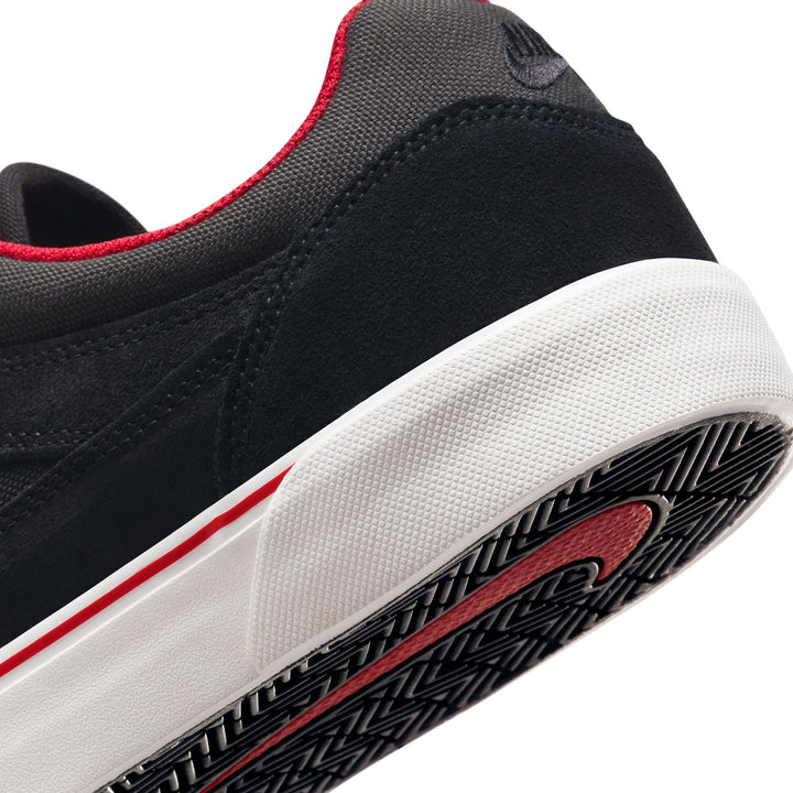Nike SB Malor - Black / Gym Red