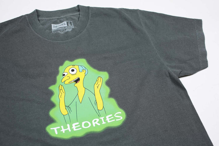 Theories Healthy Green Glow Tee - Washed Black