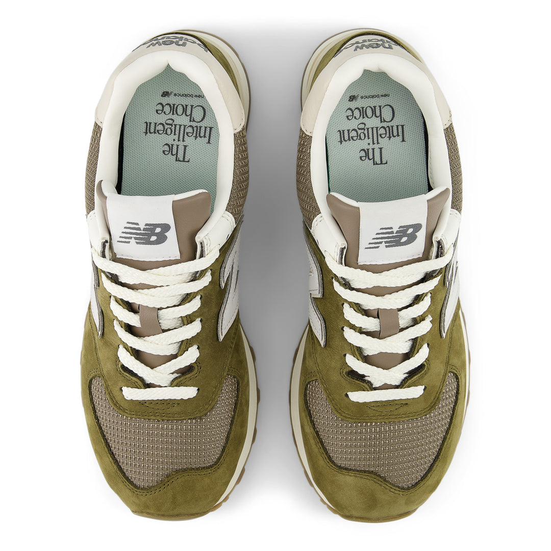 New Balance 574 - Calcium / Dark Silver Metallic