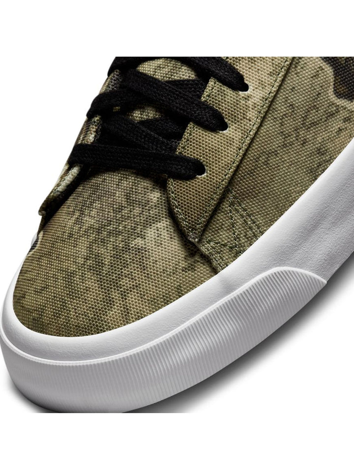 Nike SB Blazer Low GT Premium-Black/Orange