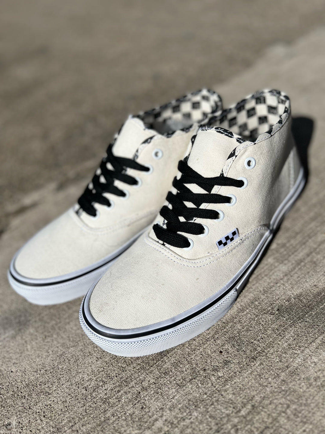 Vans Skate Authentic Mid x Monster Children - White