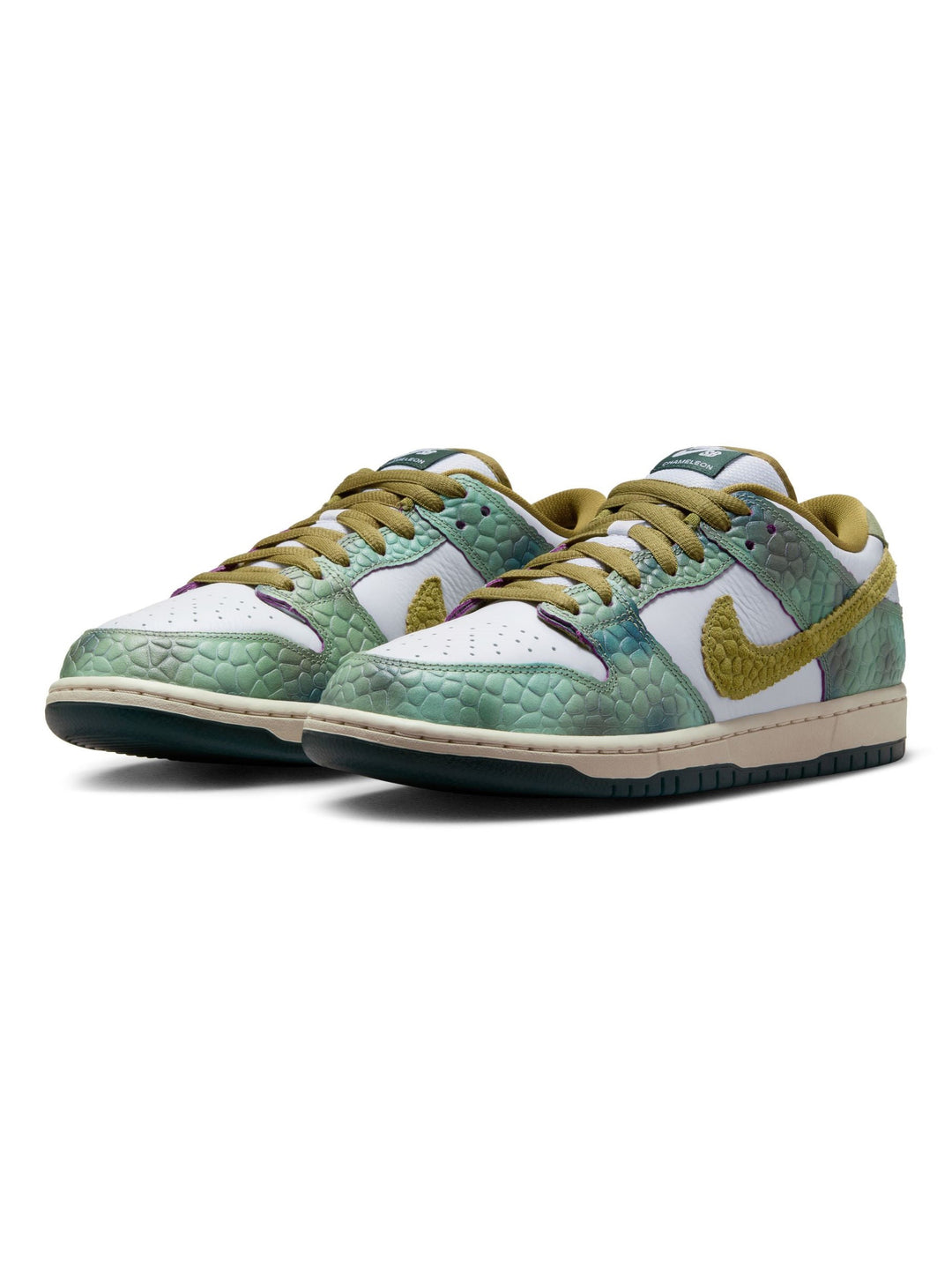 Nike SB Dunk Low Pro QS (Chameleon) - Oil Green / Desert Moss / White Vert Petrol