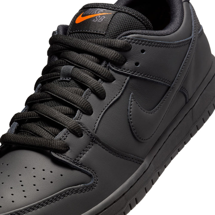 Nike SB Dunk Low Pro ISO - Black / Black / Black