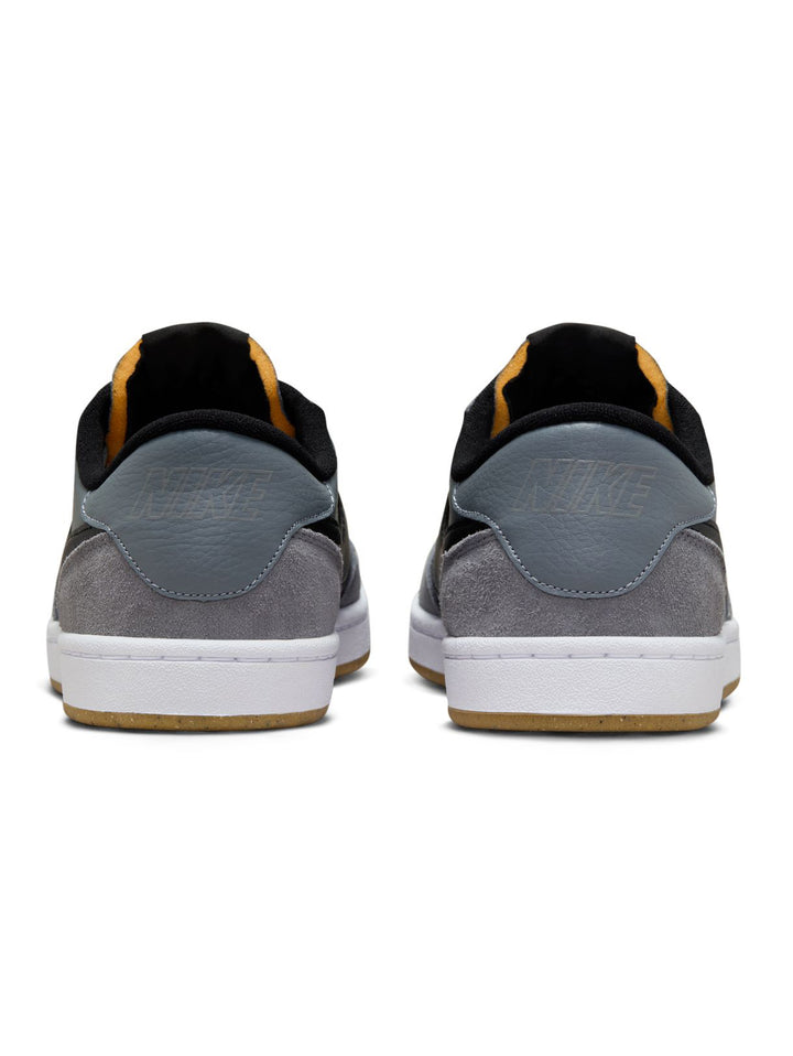 Nike SB FC Classic - Cool Grey / Black