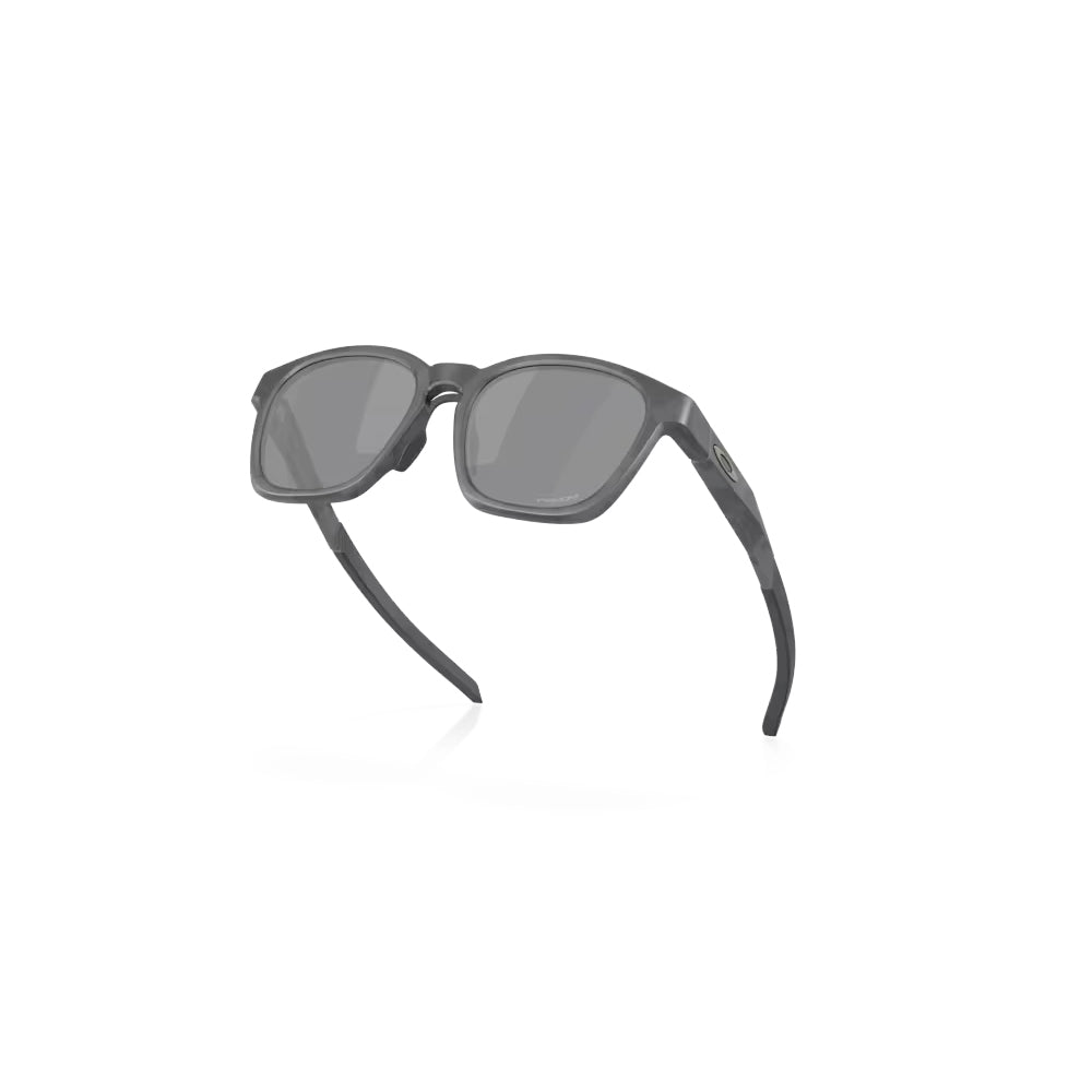 Oakley Shackle - Matte Black Camo w/prizm Black