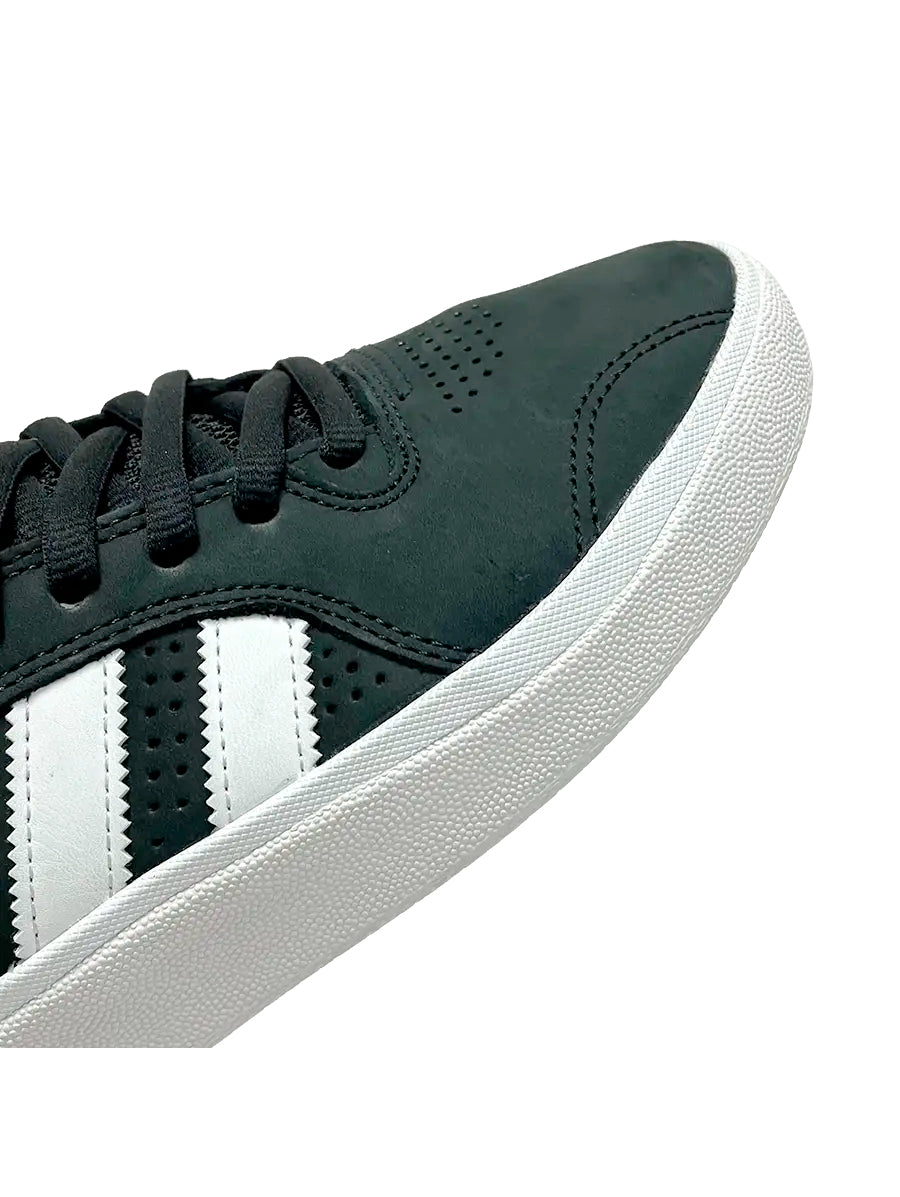 Adidas Tyshawn Pro - Core Black / Future White