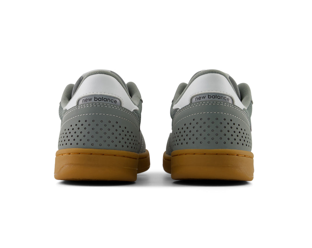 New Balance Numeric 440 V2 - Grey / Gum