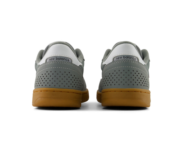 New Balance Numeric 440 V2 - Grey / Gum