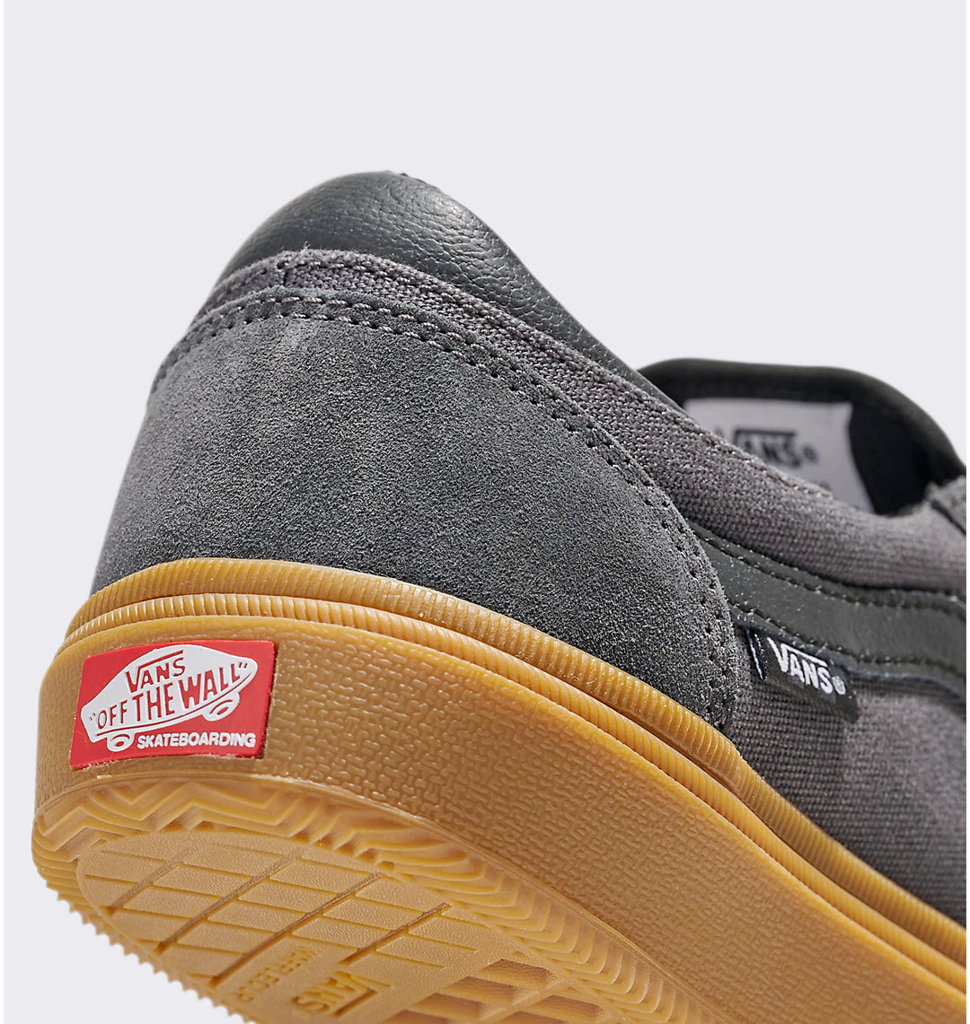 Vans Skate Gilbert Crockett - Black / Grey / Gum
